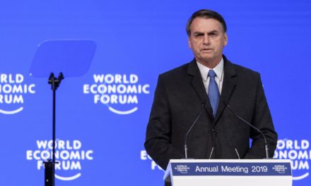 “Somos o país que mais preserva o meio ambiente”, diz Bolsonaro em Davos