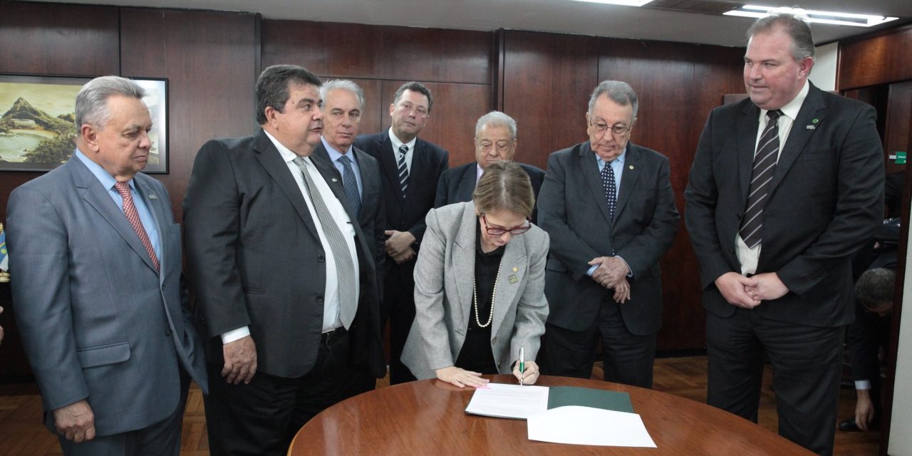 Ministério da Agricultura lança programa Brasil Mais Cooperativo